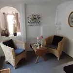 Homestay szállás Hyggen Og Hulen Inkluderer Gratis Adgang Til 6 Svommehaller I Oplandet *