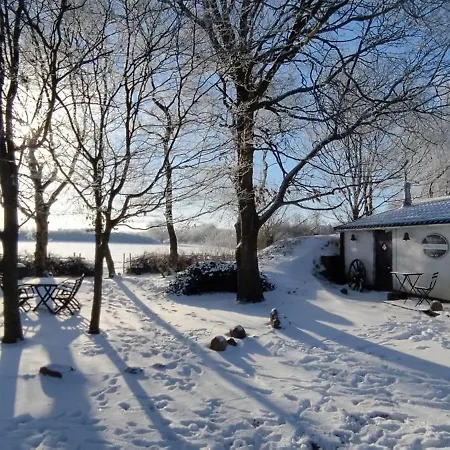Hyggen Og Hulen Inkluderer Gratis Adgang Til 6 Svommehaller I Oplandet *