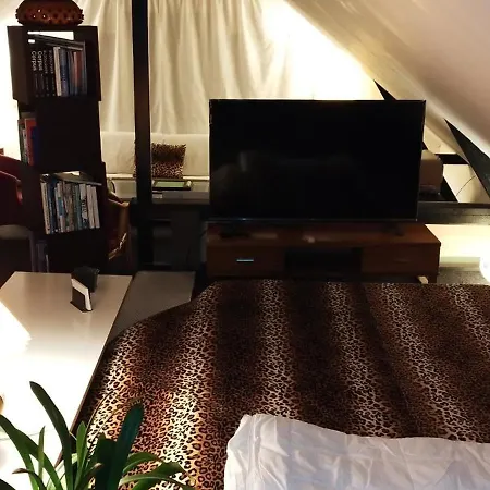 Homestay Hyggen Og Hulen Inkluderer Gratis Adgang Til 6 Svommehaller I Oplandet Norre Nebel