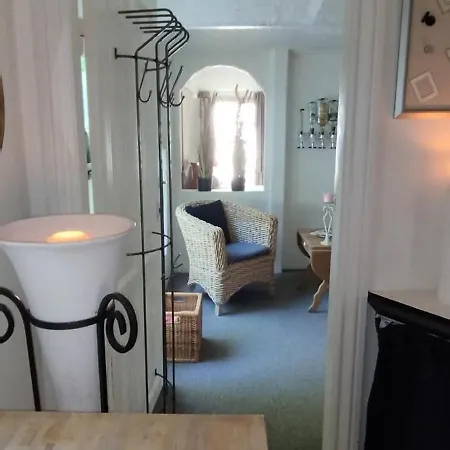 Hyggen Og Hulen Inkluderer Gratis Adgang Til 6 Svommehaller I Oplandet *