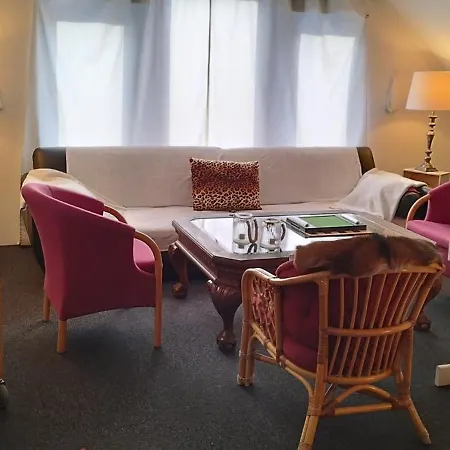 Проживание в семье Hyggen Og Hulen Inkluderer Gratis Adgang Til 6 Svommehaller I Oplandet Norre Nebel