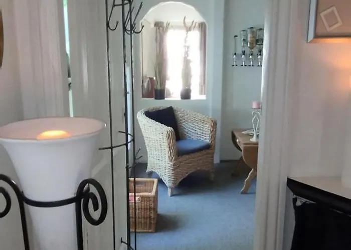 Hyggen Og Hulen Inkluderer Gratis Adgang Til 6 Svommehaller I Oplandet *